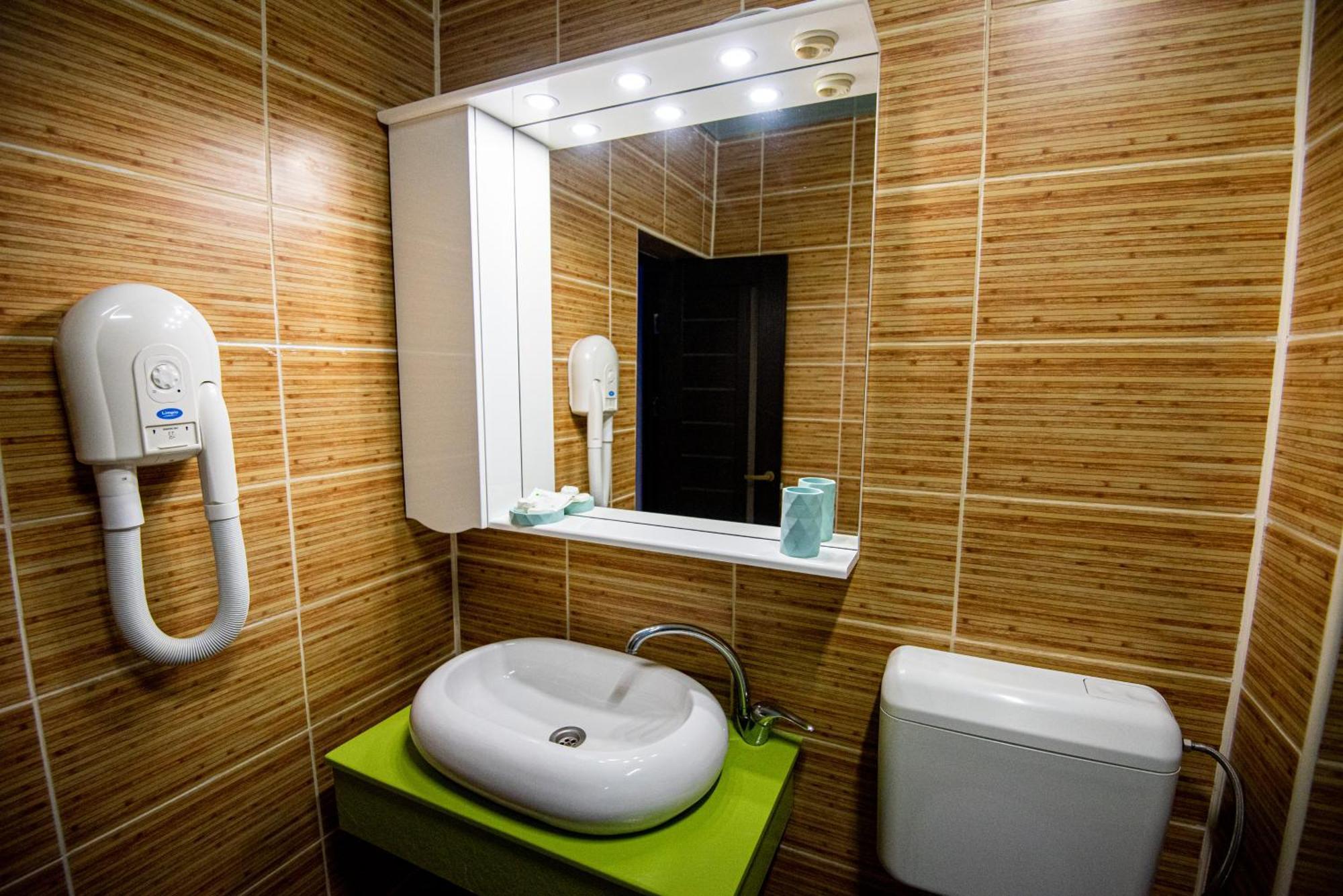 Pensiunea Lainer Lumina ภายนอก รูปภาพ